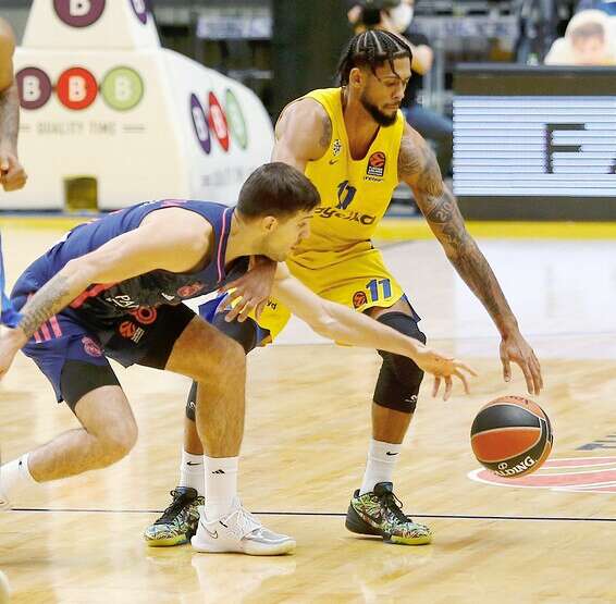 דורסי במאבק, הערב בהיכל // צילום: אלן שיבר